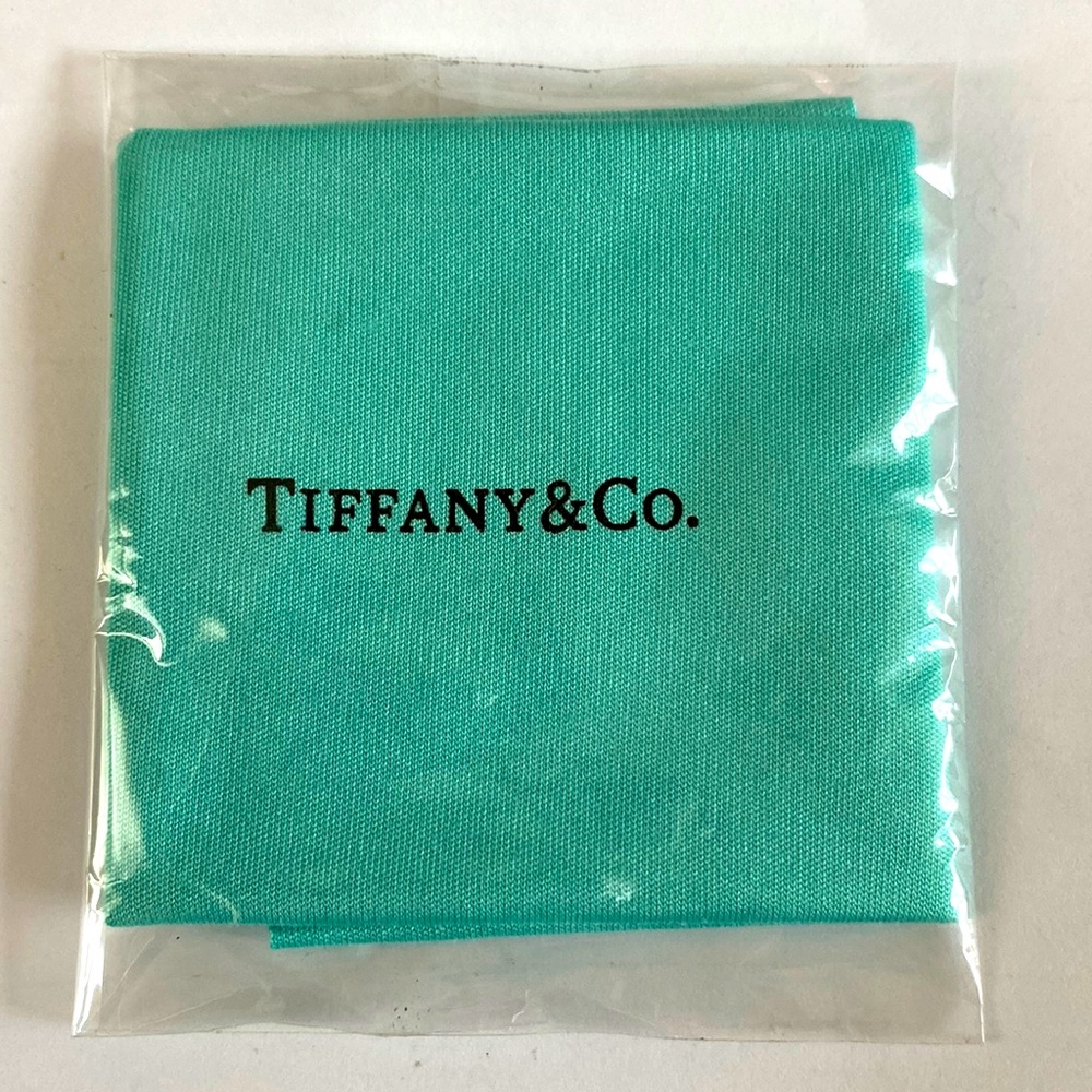 Tiffany eyeglass or sunglasses cleaning cloth